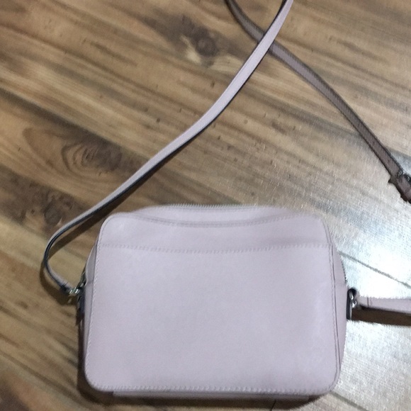 Clavin Klein Crossbody (baby pink) - Picture 2 of 4